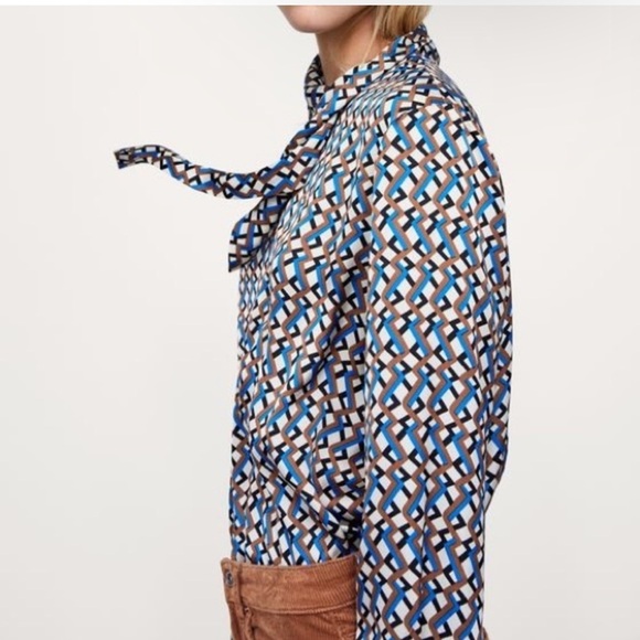 Zara Women’s Geometric Print Tie Neck Button Back Blouse Long Sleeve Office Date - Picture 2 of 9
